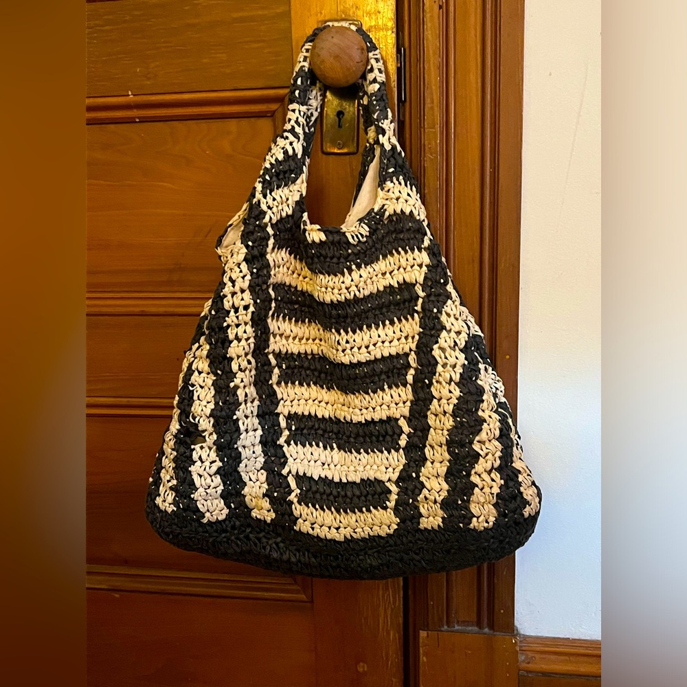 Used Lulus beach bag